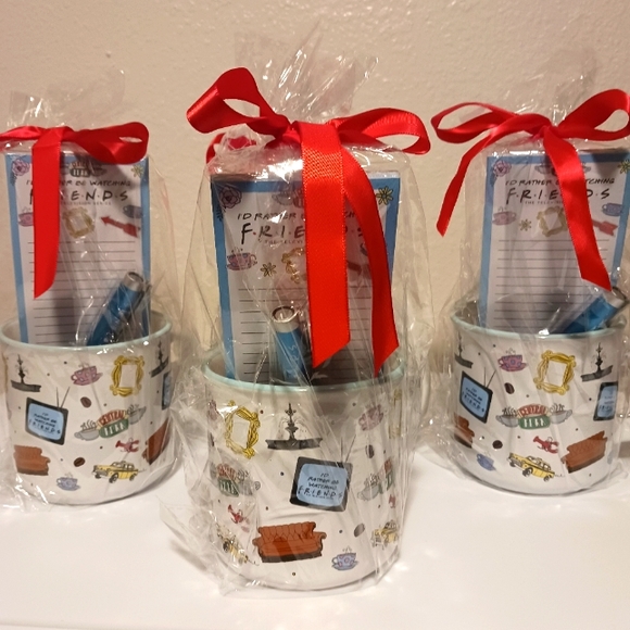 Friends mug gift set - Picture 1 of 4